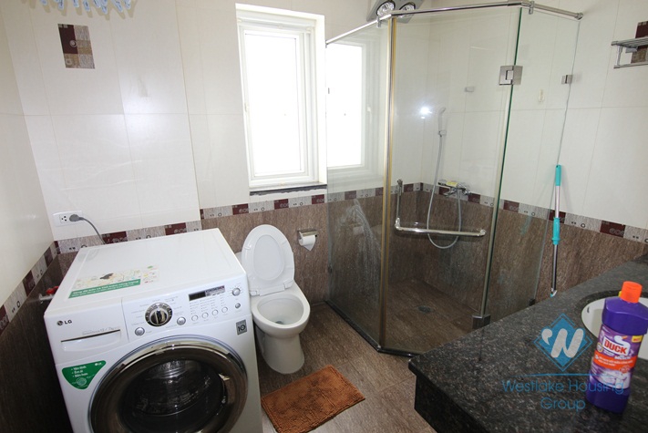 Beautiful apartment with 02 bedrooms for lease in Tay Ho.
